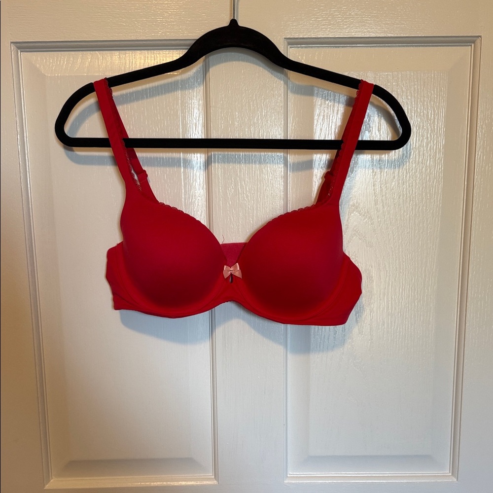 Victoria's Secret Red Padded T-Shirt Bra